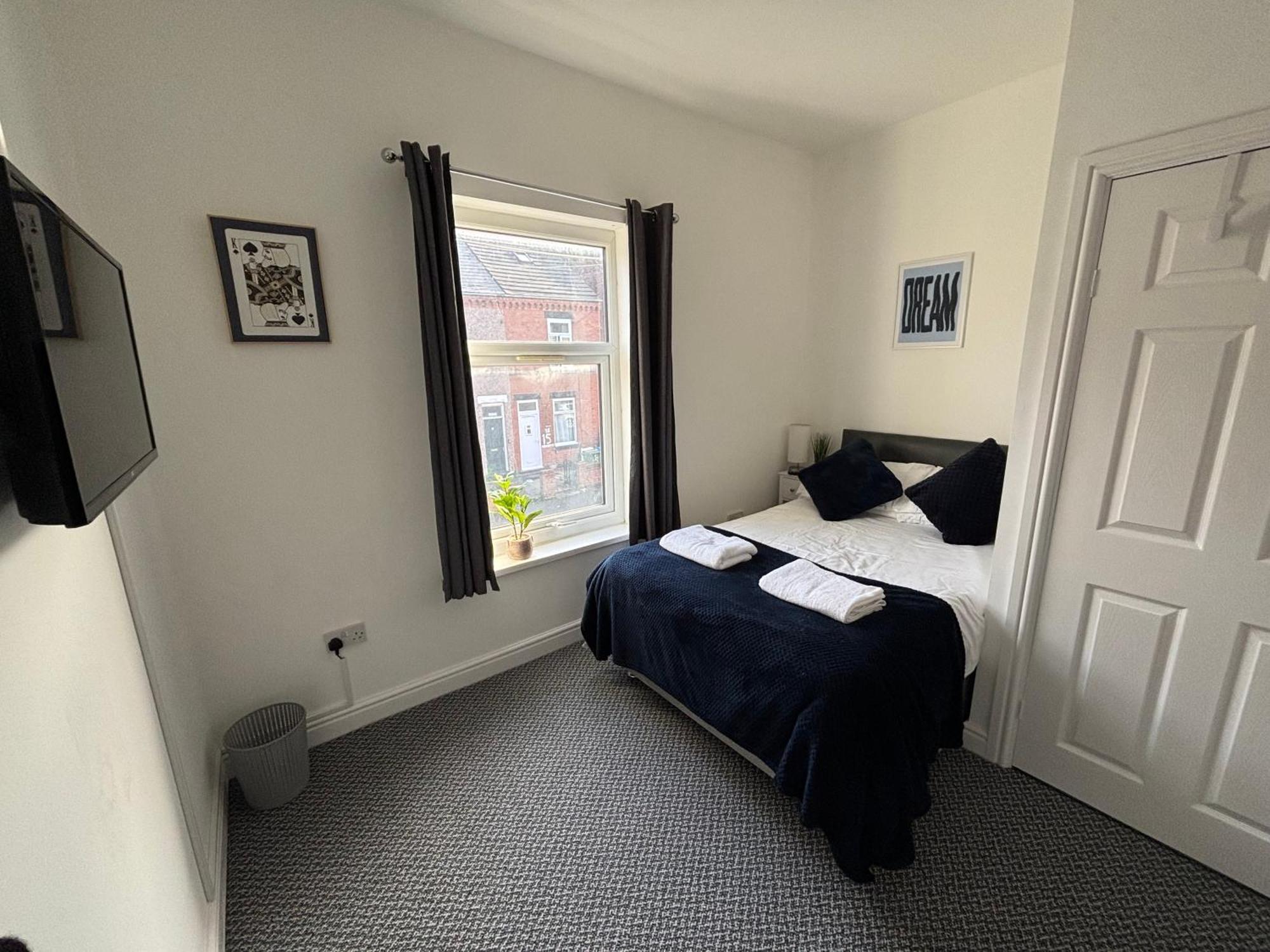 Spacious House In Holiday home *